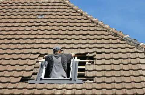 Pose de velux - Perrigny